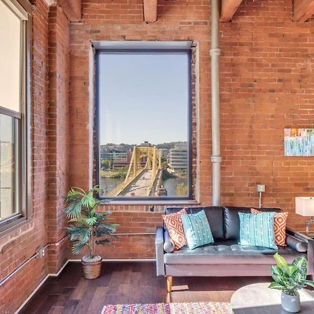 Frontdesk Aria Cultural District Lofts Downtown Pittsburgh Exterior photo
